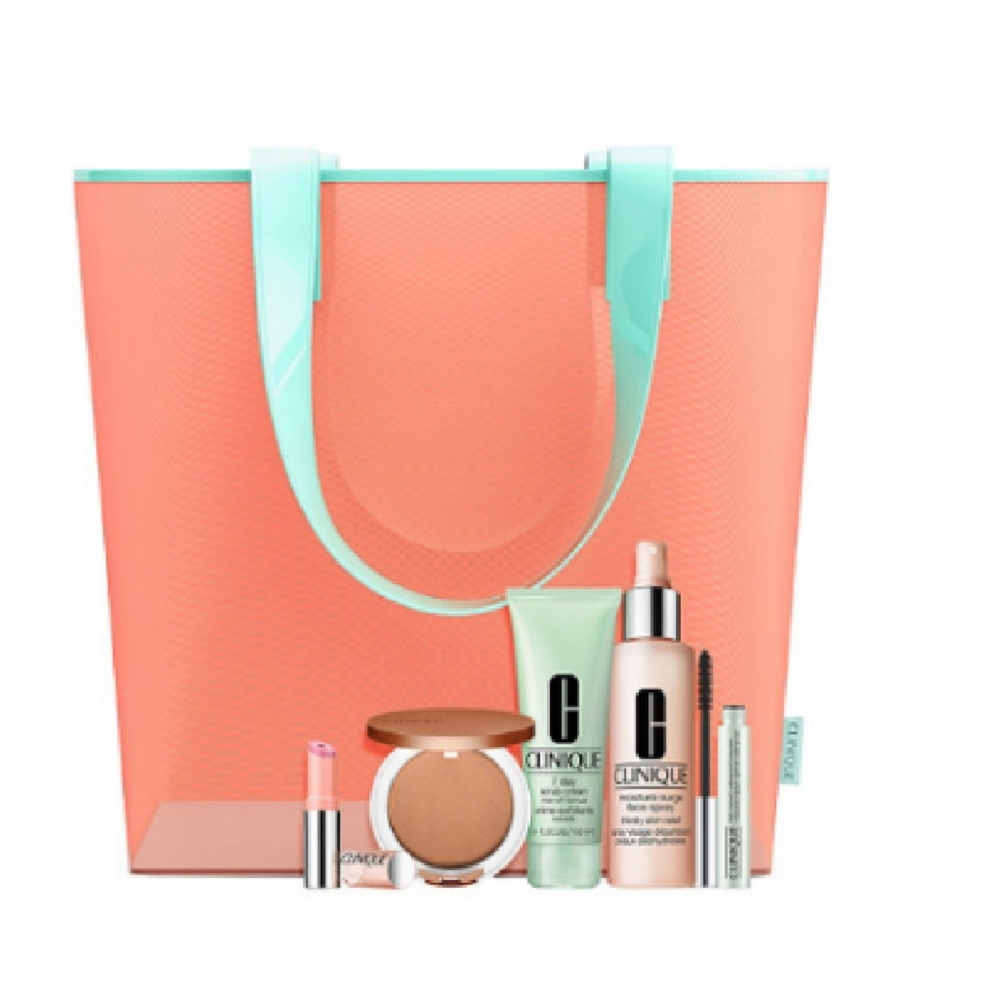 Clinique Sunny Day Staples - Picture 1 of 4